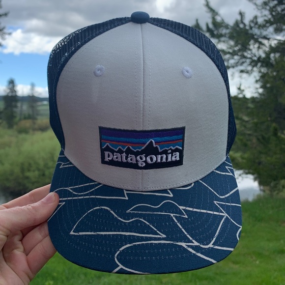 NWT Patagonia Kids Trucker Hat - Blue Geometric - Picture 2 of 7
